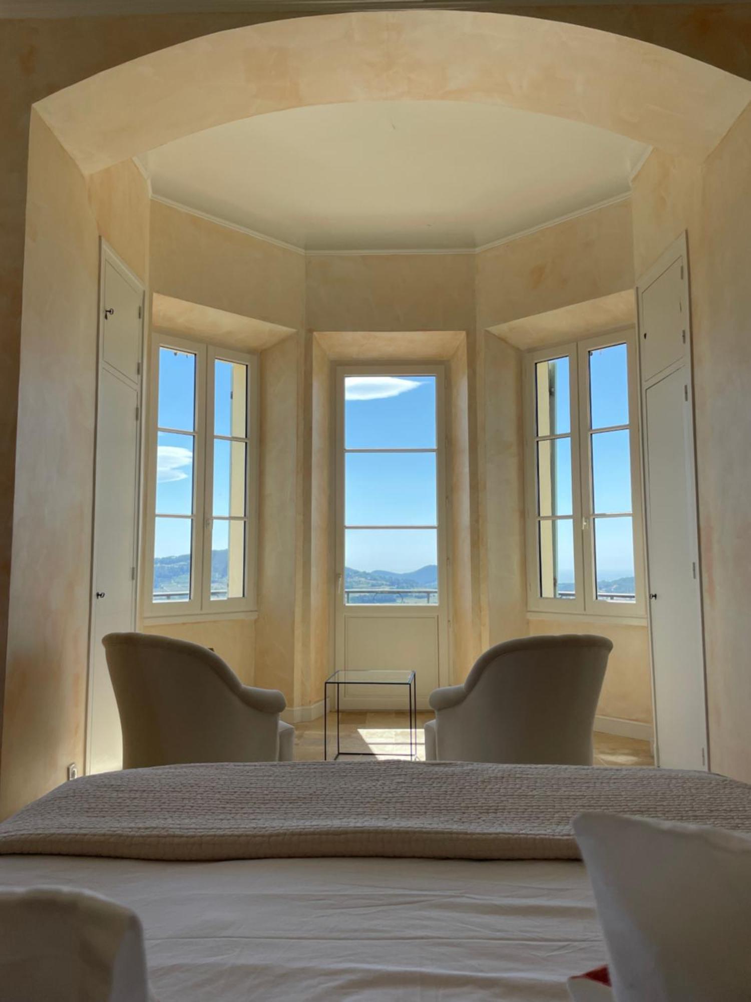 Le Chateau Des Costes Le Castellet  Eksteriør billede